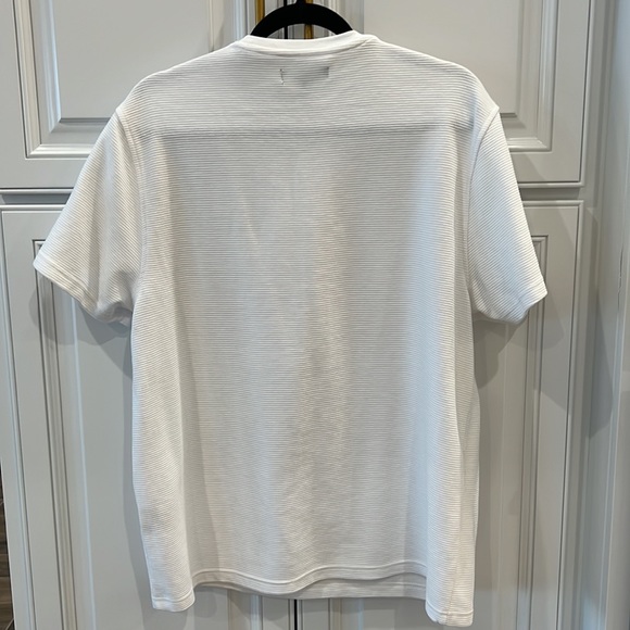 Casual Tee - Picture 4 of 4